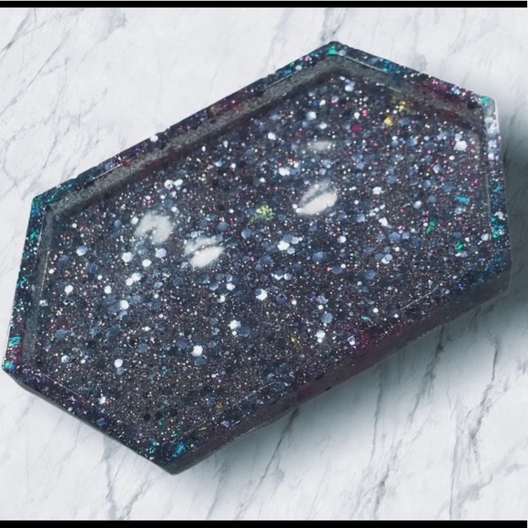 Tray - Picture 2 of 2